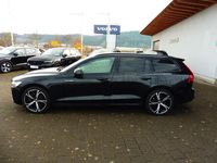 Gebraucht Volvo V60 Plus 197 PS (144 kW) 2023 Schwarz Kombi