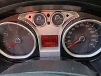 Gebraucht Ford Focus 101 PS (74 kW) 2010 Silber Kombi