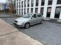 Gebraucht Skoda Fabia Comfort 70 PS (51 kW) 2000 Silber Kleinwagen