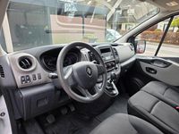 Gebraucht Renault Trafic 121 PS (88 kW) 2019 Weiß Van / Kleinbus