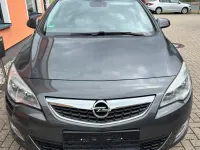 Gebraucht Opel Astra 120 PS (88 kW) 2012 Grau Kombi