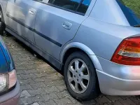 Gebraucht Opel Astra 100 PS (73 kW) 2003 Schwarz Limousine