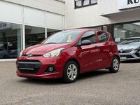 Gebraucht Hyundai i10 Classic 67 PS (49 kW) 2016 Passion red Kleinwagen
