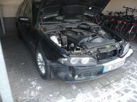 Gebraucht BMW 520 170 PS (125 kW) 2001 Schwarz metallic Kombi
