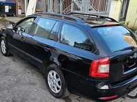 Gebraucht Skoda Octavia 105 PS (77 kW) 2011 Schwarz Kombi