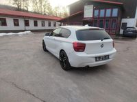 Gebraucht BMW 114 110 PS (80 kW) 2013 Weiß Kleinwagen