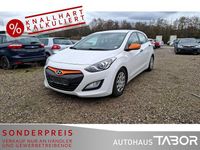 Gebraucht Hyundai i30 Classic 99 PS (72 kW) 2013 Creamy white Limousine