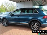 gebraucht VW Tiguan Tiguan LifeLife 2.0 TDI Life LED, AHK, NAVI, ACC