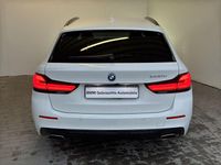 Gebraucht BMW 530e 292 PS (214 kW) 2022 Alpinweiss Kombi
