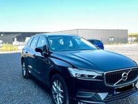 Gebraucht Volvo XC60 Momentum 190 PS (139 kW) 2020 Schwarz SUV