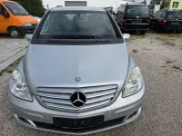 Gebraucht Mercedes B200 140 PS (102 kW) 2007 Silber Van / Kleinbus