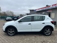 gebraucht Dacia Sandero Stepway Celebration LPG*NAVI*KAMERA*1.Hand*