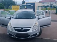 Gebraucht Opel Corsa Edition 80 PS (58 kW) 2009 Silber Kleinwagen
