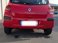 Gebraucht Renault Twingo 58 PS (42 kW) 2008 Rot Kleinwagen