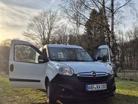 Gebraucht Opel Combo Selection 105 PS (77 kW) 2012 Weiß Van / Kleinbus