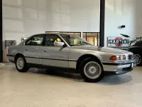 Gebraucht BMW 750 326 PS (239 kW) 1994 Silber Limousine