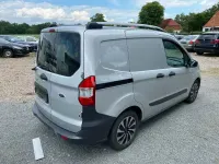 Gebraucht Ford Courier Trend 101 PS (74 kW) 2022 Silber Van / Kleinbus