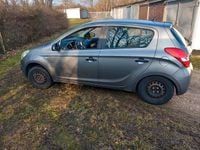 Gebraucht Hyundai i20 70 PS (51 kW) 2012 Kleinwagen