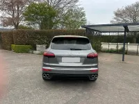 Second-hand Porsche Cayenne 262 CP (192 kW) 2016 Gri SUV