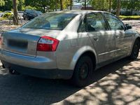 Usata Audi A4 131 CV (96 kW) 2002 Grigio Berlina