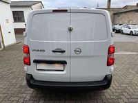 Gebraucht Opel Vivaro-e Combi Edition 102 PS (75 kW) 2023 Casabl/arctic/eisweiss/kaolin Van / Kleinbus