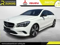 Gebraucht Mercedes CLA220 184 PS (135 kW) 2017 Weiß Coupé