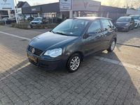 Gebraucht VW Polo 65 PS (47 kW) 2007 Grau Limousine