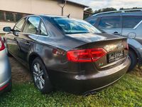 Gebraucht Audi A4 Attraction 143 PS (105 kW) 2010 Braun Limousine