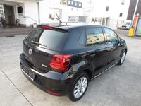 Gebraucht VW Polo LOUNGE 75 PS (55 kW) 2015 Schwarz Kleinwagen