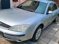Gebraucht Ford Mondeo 125 PS (91 kW) 2002 Silber Coupé