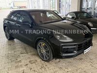 Gebraucht Porsche Cayenne Turbo 549 PS (403 kW) 2019 Schwarz SUV