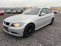 Gebraucht BMW 320 150 PS (110 kW) 2005 Silber Limousine
