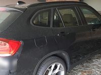 Gebraucht BMW X1 148 PS (108 kW) 2010 Schwarz SUV