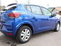 Używany Dacia Sandero Expression 91 KM (66 kW) 2024 Niebieski Sedan/Limuzyna