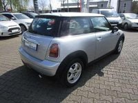 Gebraucht Mini ONE 95 PS (69 kW) 2007 Pure silver metallic Kleinwagen