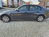 Gebraucht BMW 318 129 PS (94 kW) 2006 Sparkling graphite metallic Limousine