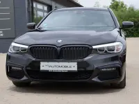 Gebraucht BMW 530 M Sport 252 PS (185 kW) 2019 Black sapphire metallic Kombi