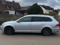 Gebraucht VW Golf VI Comfortline 105 PS (77 kW) 2011 Grau Kombi