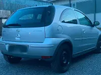 Gebraucht Opel Corsa 60 PS (44 kW) 2005 Silber Kleinwagen