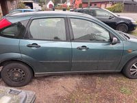 Second-hand Ford Focus 75 CP (55 kW) 2002 Berlinǎ