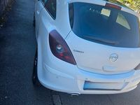 Gebraucht Opel Corsa Color Edition 87 PS (63 kW) 2011 Weiß Kleinwagen