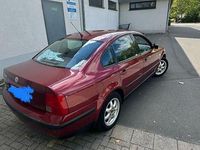 Gebraucht VW Passat Basis 125 PS (91 kW) 2000 Limousine