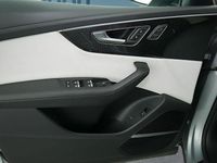 Gebraucht Audi SQ8 507 PS (372 kW) 2022 Silber SUV