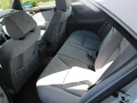 Gebraucht Mercedes E220 Elegance 95 PS (69 kW) 1996 Silber Limousine