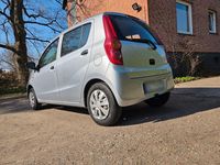 Gebraucht Daihatsu Cuore 69 PS (50 kW) 2009 Silber Kleinwagen