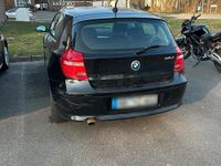 Gebraucht BMW 118 143 PS (105 kW) 2007 Schwarz Kleinwagen