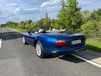 Gebraucht Jaguar XKR 396 PS (291 kW) 1999 Blau Cabrio