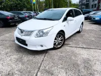 Gebraucht Toyota Avensis 150 PS (110 kW) 2011 Weiß Kombi