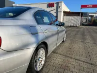 Gebraucht BMW 325 218 PS (160 kW) 2009 Silber Limousine