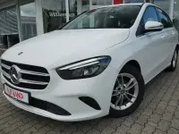Gebraucht Mercedes B180 Style 136 PS (100 kW) 2019 Weiß Kleinwagen